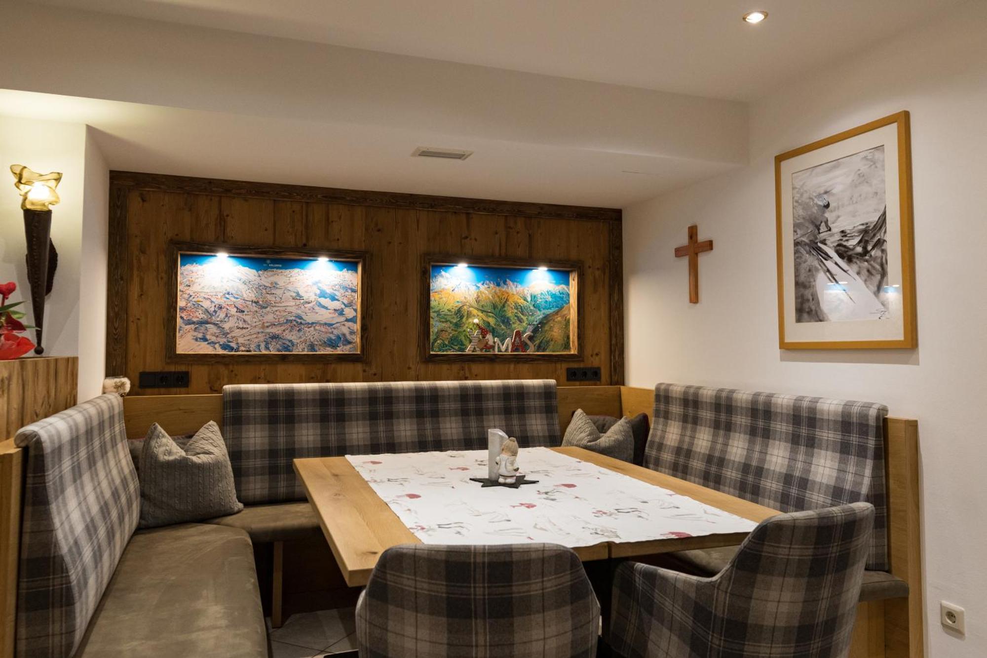 Arlen Lodge Hotel Inkl Premium Karte Im Sommer Σανκτ Αντόν αμ Άλμπεργκ Εξωτερικό φωτογραφία